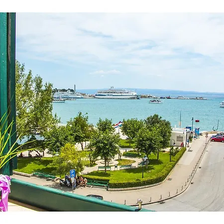 Daire Sunny Promenade